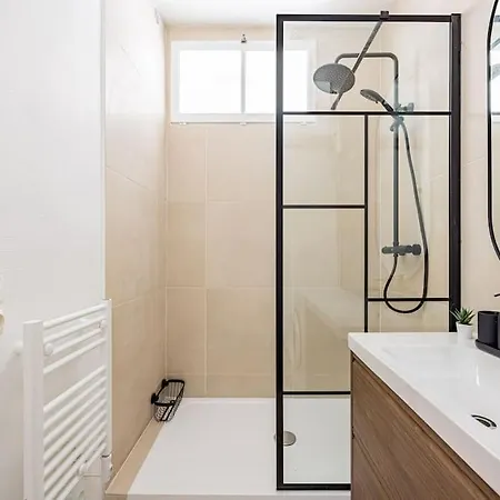 Apartment 2 Bedrooms#2 Bathrooms#paris 14#alesia