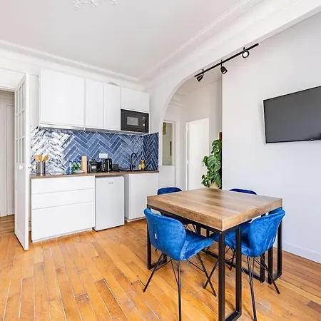 Apartment 2 Bedrooms#2 Bathrooms#paris 14#alesia Paris