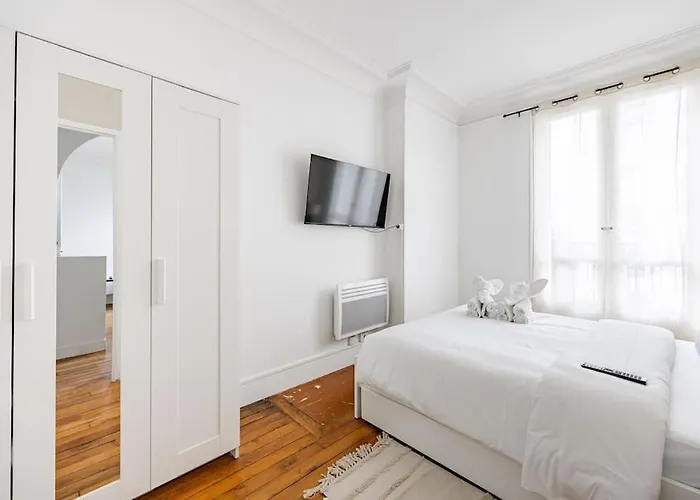 2 Bedrooms#2 Bathrooms#paris 14#alesia Апартаменты *